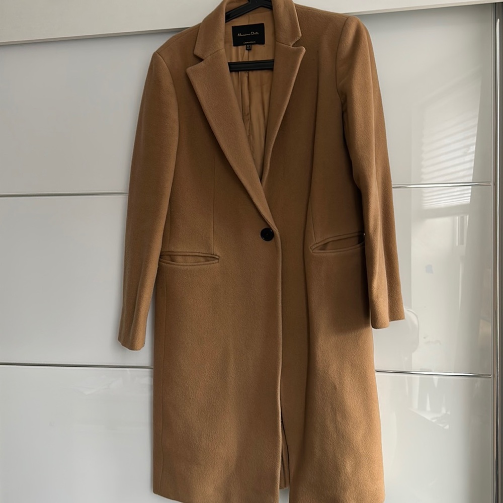 Camel coat size 6